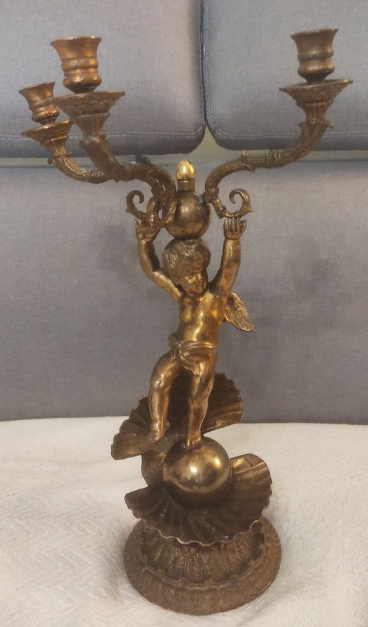 ANTICO CANDELABRO IN BRONZO DORATO CON PUTTO ALATO STILE BAROCCO - 43 CM