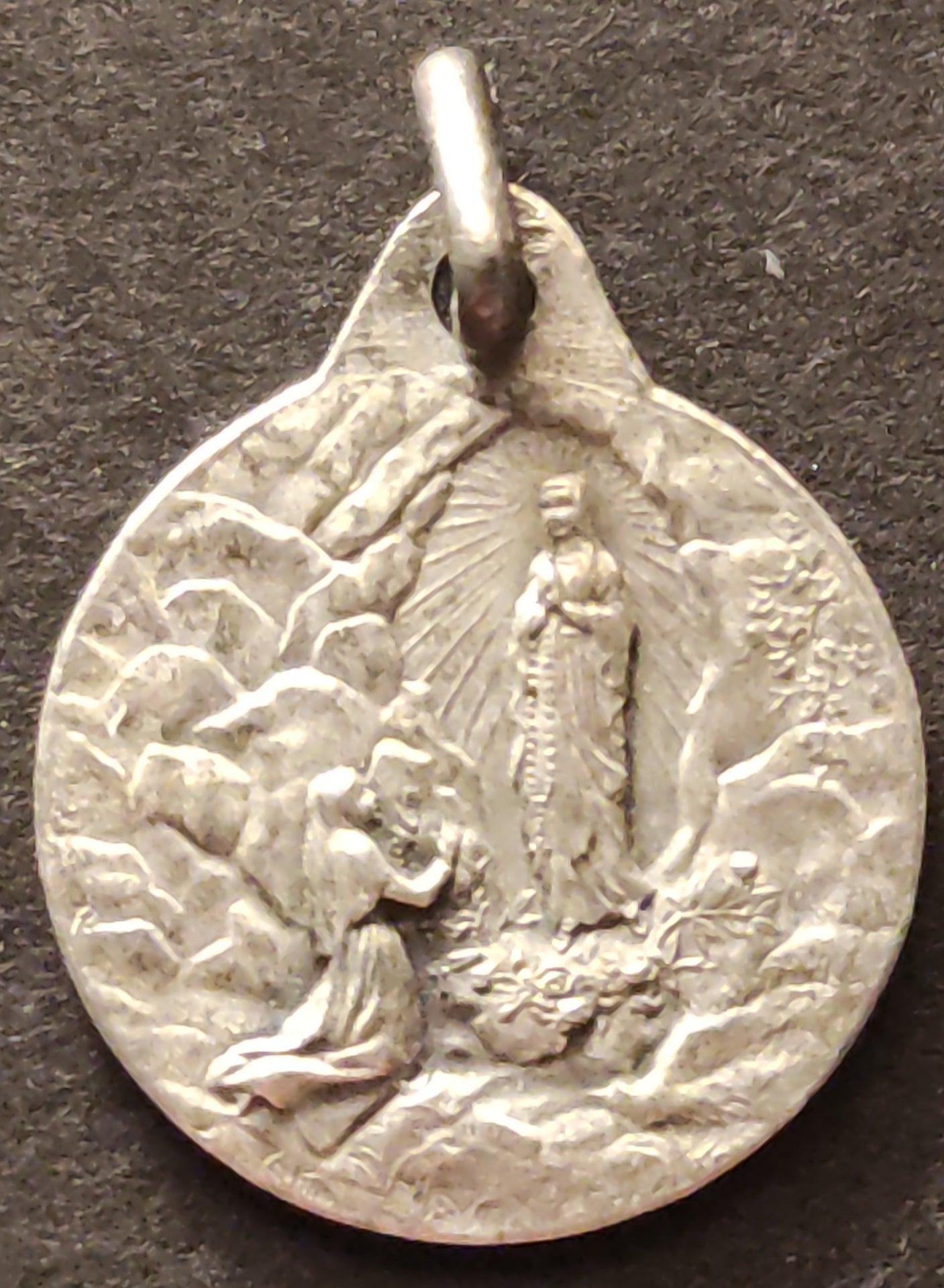 ANTICA MEDAGLIA RELIGIOSA APPARIZIONE MADONNA DI LOURDES BB