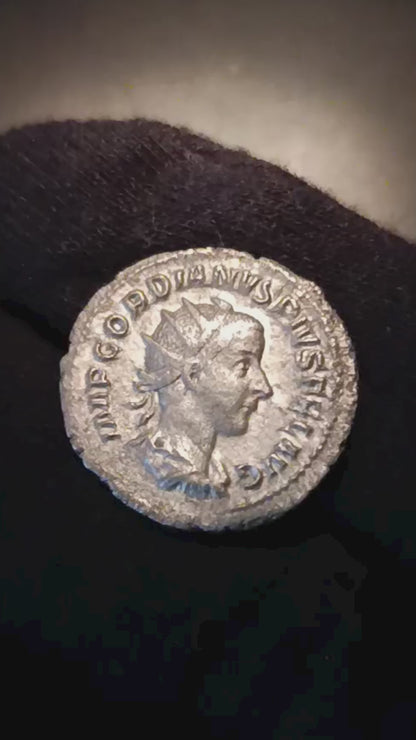ANTONINIANO IMPERATORE GORDIANO III (238-244 D.C.) ANTICA MONETA IN ARGENTO BB+