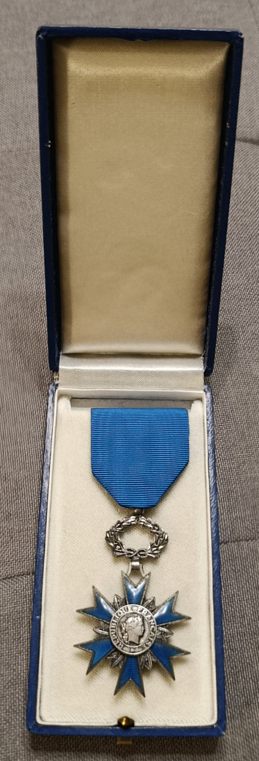 FRANCIA - MEDAGLIA ORDINE NAZIONALE DI MERITO 03/12/1963