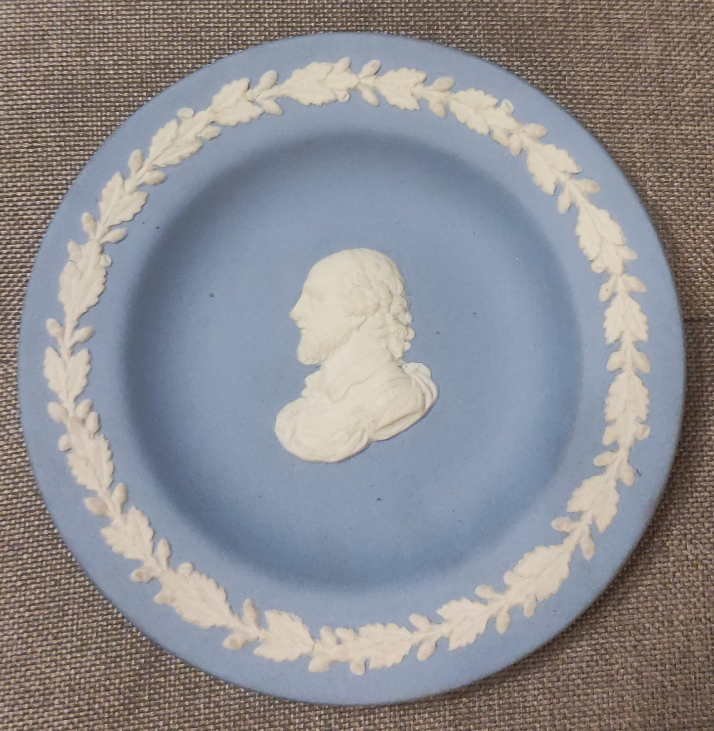 PIATTO WEDGWOOD JASPERWARE WILLIAM SHAKESPEARE CON SCATOLA ORIGINALE ANNI '60