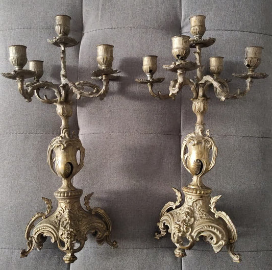 COPPIA DI CANDELABRI ANTICHI - ROCOCÒ IN OTTONE DORATO - DA COLLEZIONE