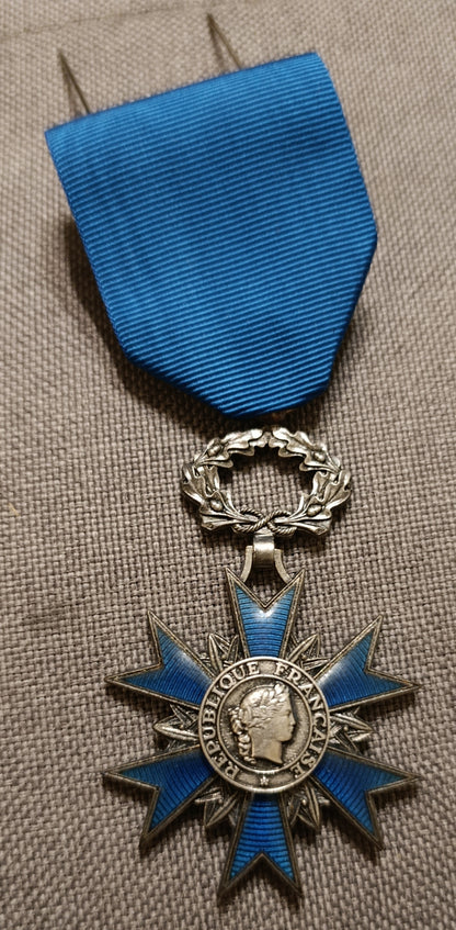 FRANCIA - MEDAGLIA ORDINE NAZIONALE DI MERITO 03/12/1963