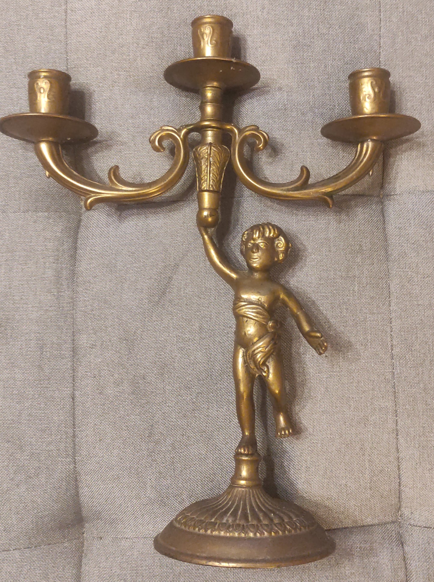 ANTICO CANDELABRO IN BRONZO CON PUTTO STILE NEOCLASSICO DA COLLEZIONE